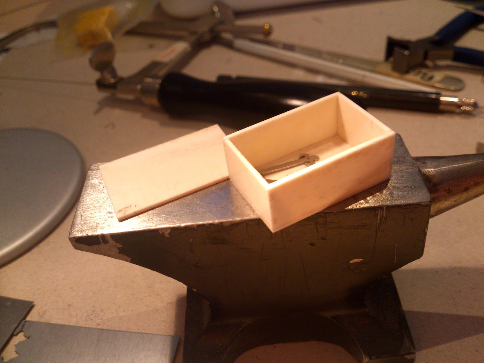 petit rattle them bones