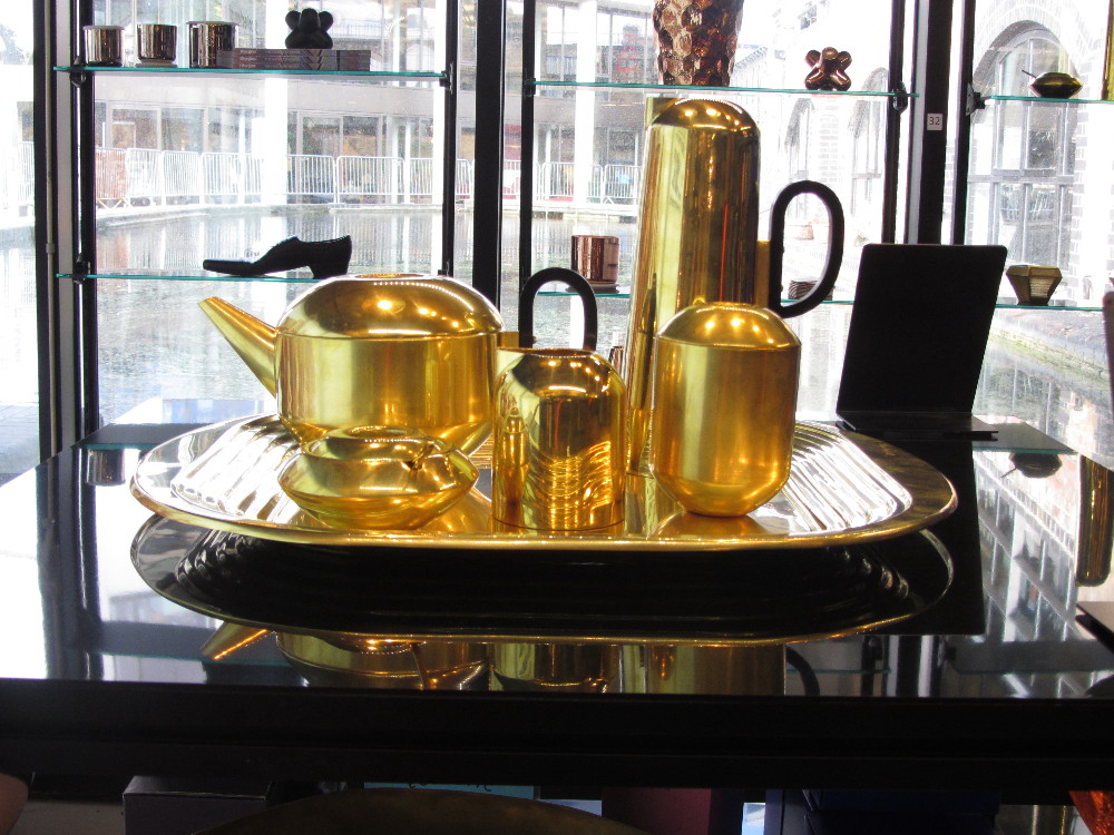 Living With Ankan Breakfast Tom Dixon And Moooi Yesterday Breakfast Was Served At Tom Dixon In Portobello Docks Yesterday Morning Not This New Set Coffee Tea By Br