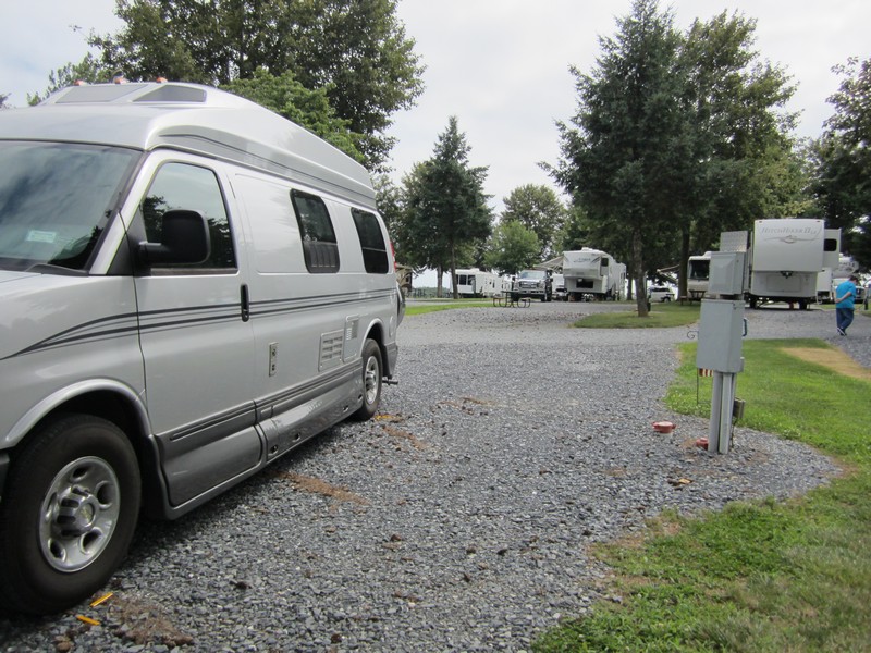 Meryl and Me Hit the Road Pine Hill RV Park Campground, Kutztown