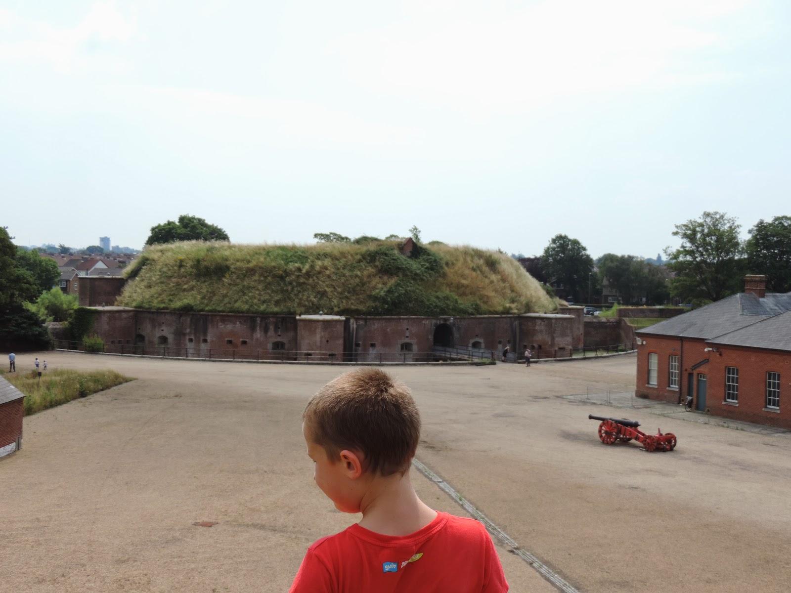 keep of fort brockhurst gosport english heritage fort brockhurst