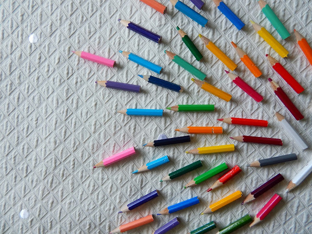 DIY Colouring Pencil Photo Frame