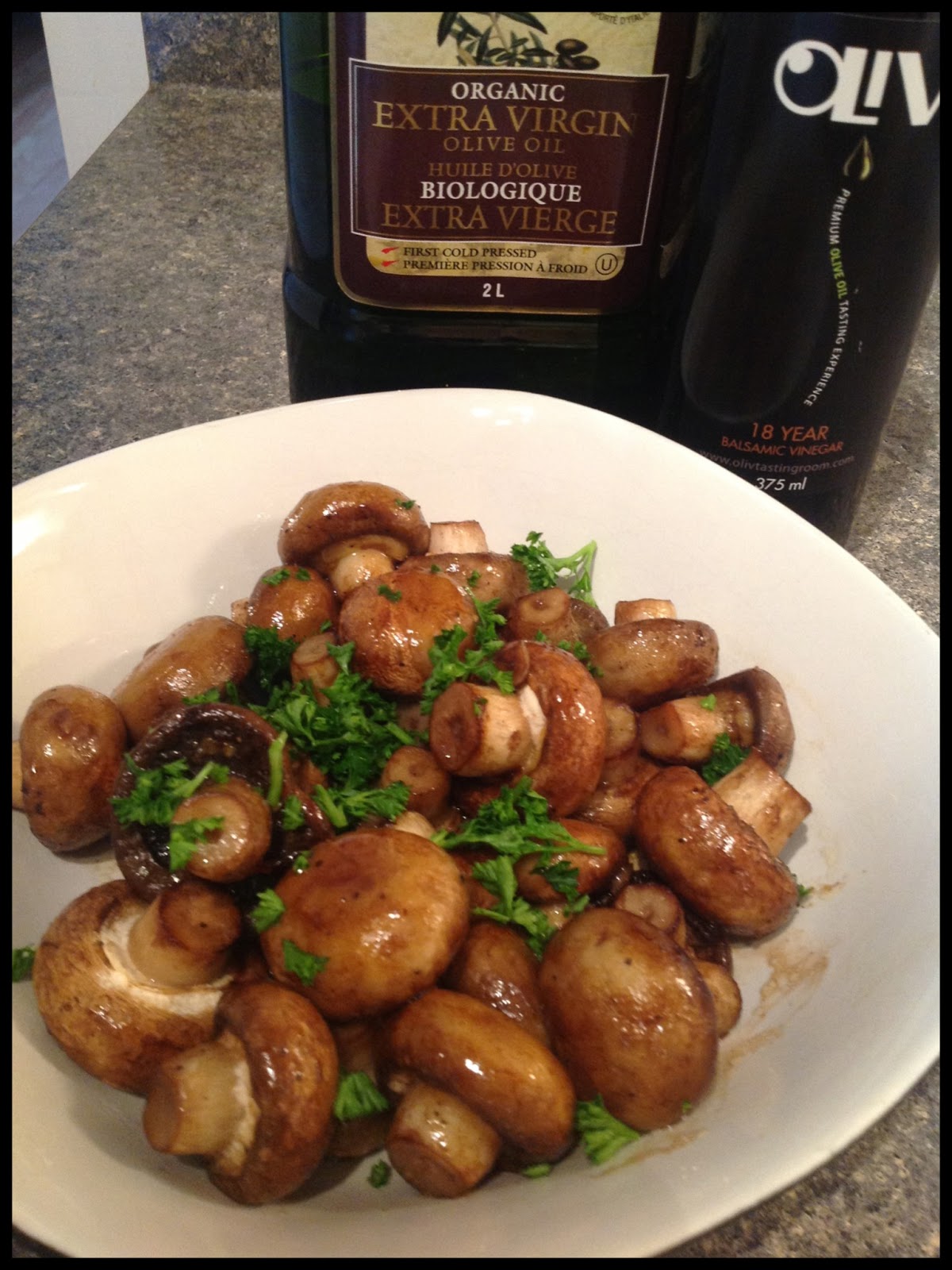 Foodie in a Paleo World: Oven Roasted Mushrooms