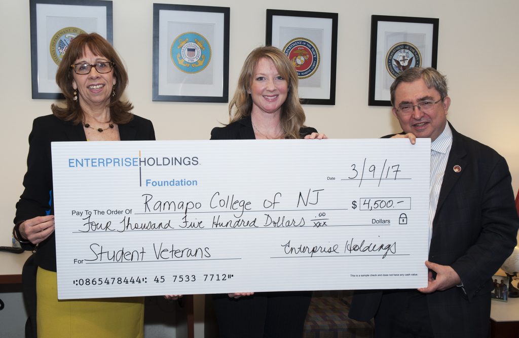 Hello USA ramapo bookstore