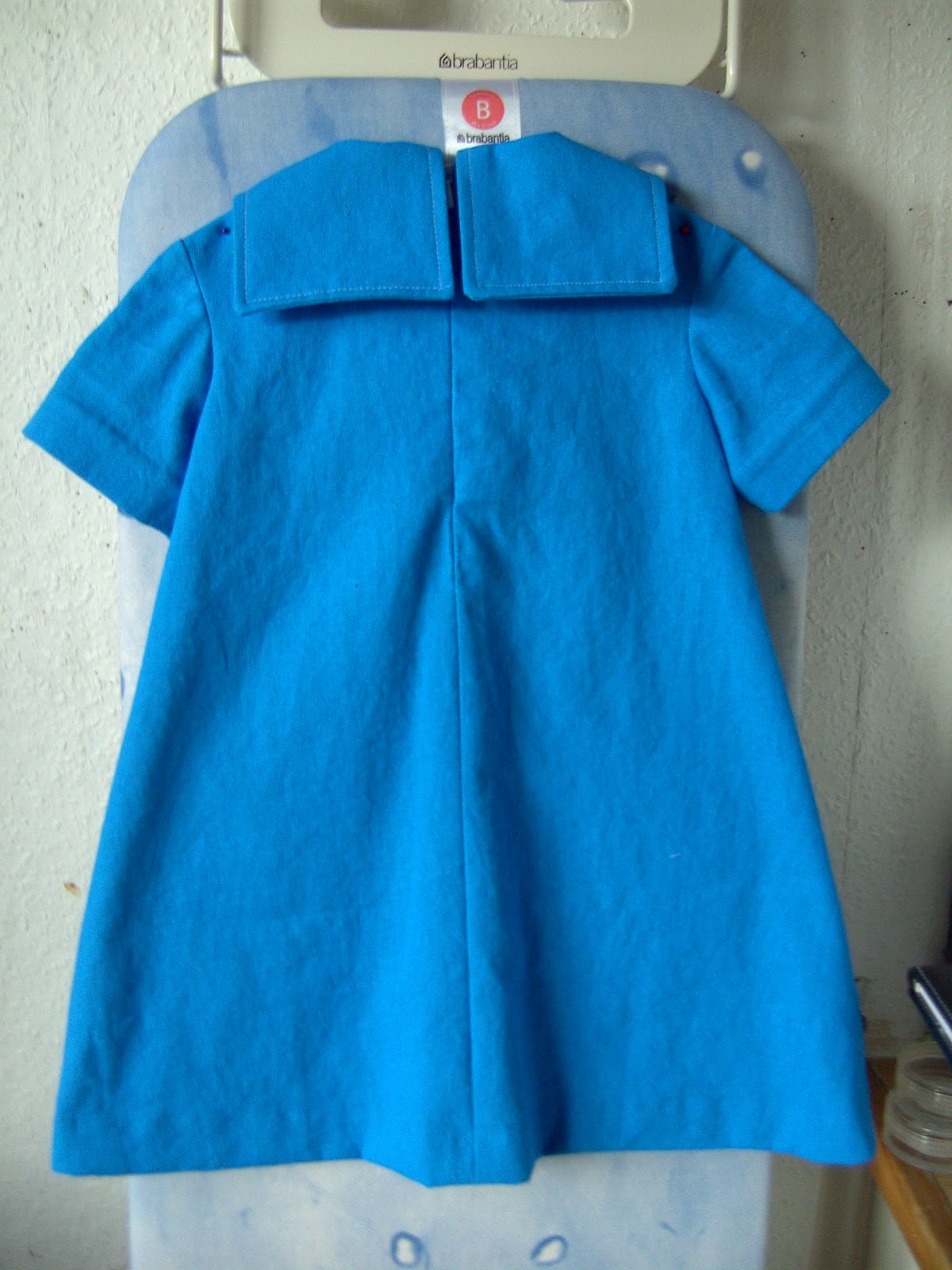 How to Make a Dress Part 6 The Collar