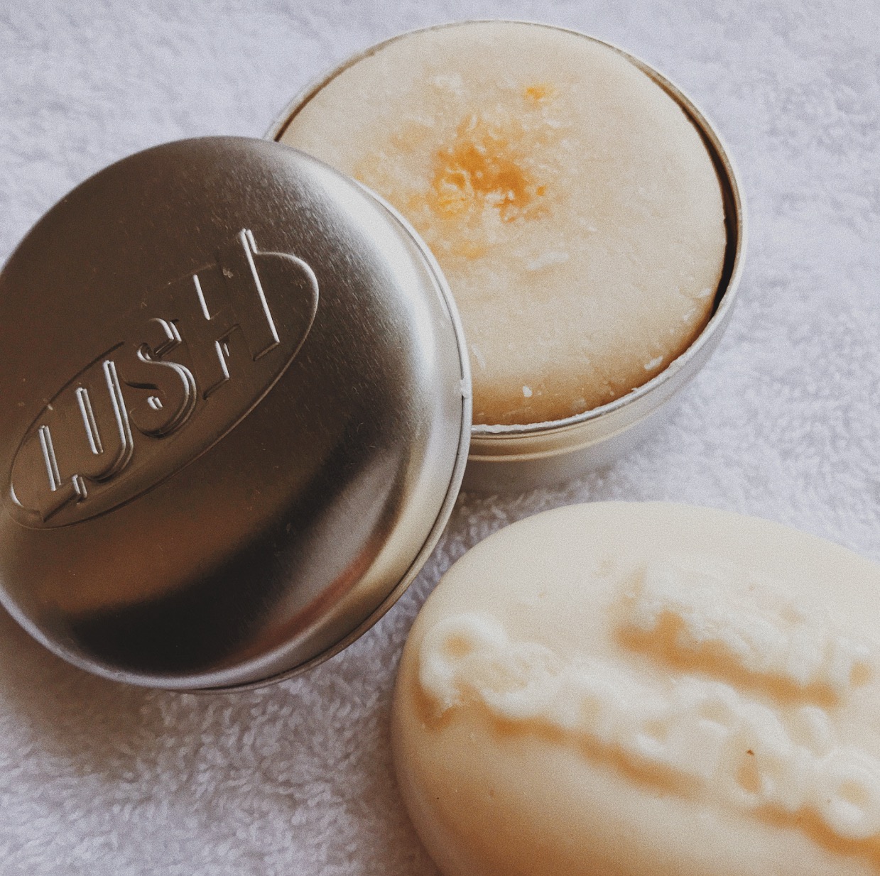 lush-shampoo-and-conditioner-bar-review-thimbles-and-spoons
