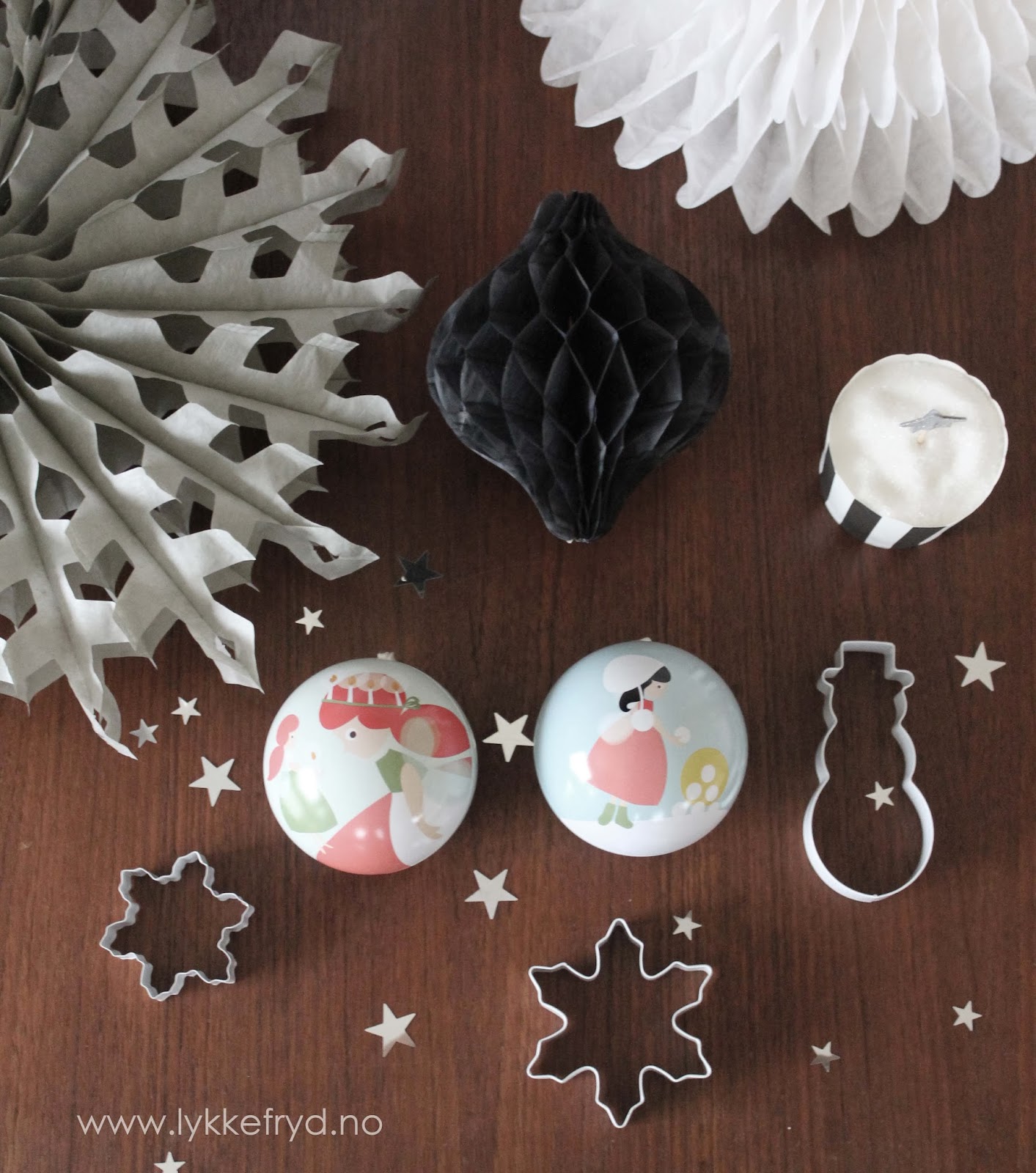 Lykkefryd: fest og advent i hvitt og sort