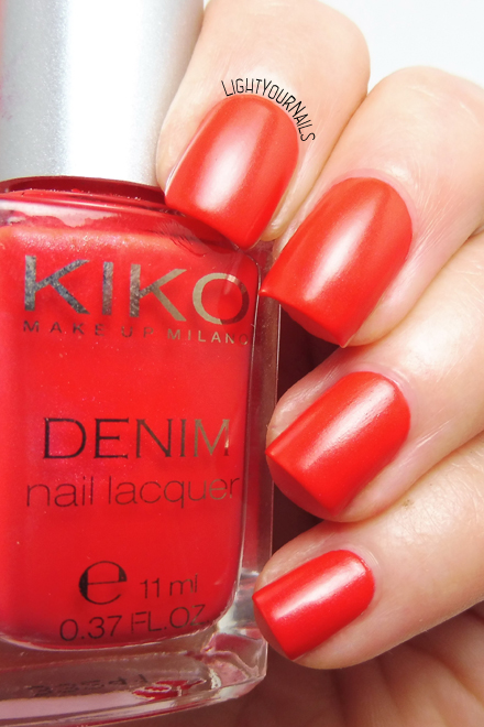 Smalto rosso semi mat Kiko 461 Art Poppy Red satin nail polish #kiko #unghie #nails #lightyournails