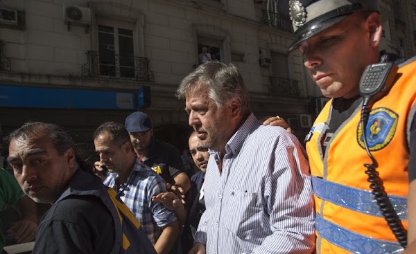 El juez federal Ramos Padilla citó de nuevo al fiscal Stornelli a indagatoria El juez federal Ramos Padilla citó de nuevo al fiscal Stornelli a indagatoria