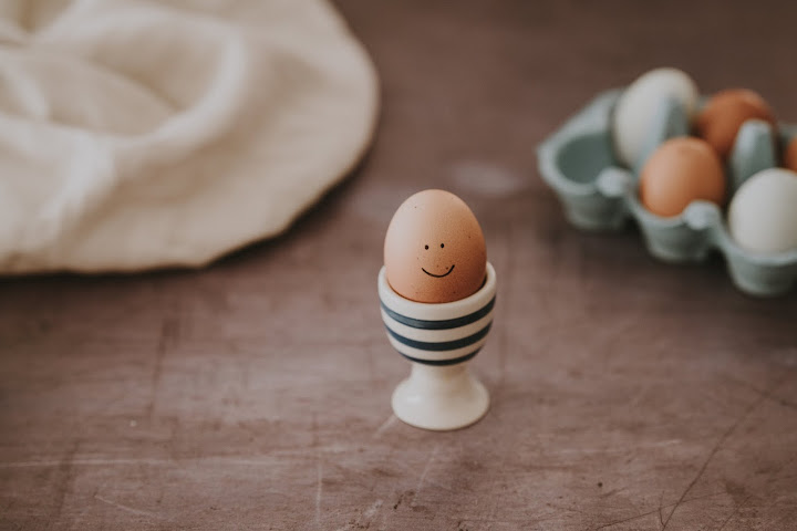 Good egg" nghĩa là gì?