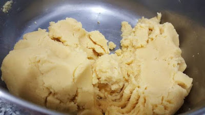 Kaastengels dough by amalia virshania