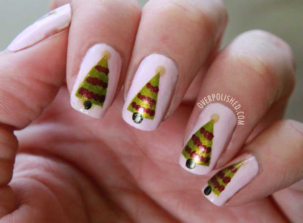 classy and simple christmas nail