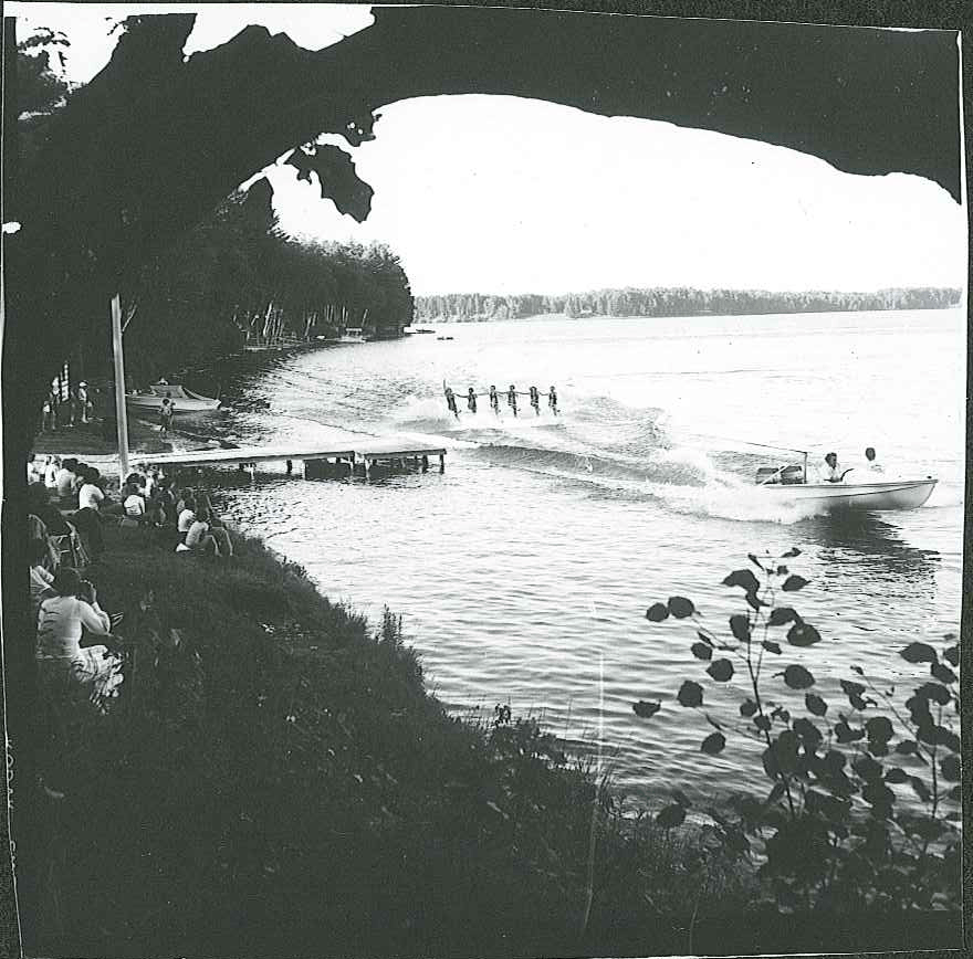 The History of Manitowish Waters skiing skeeters