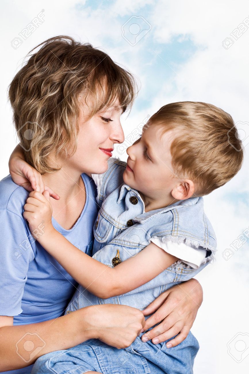 Mom end son Mom end son