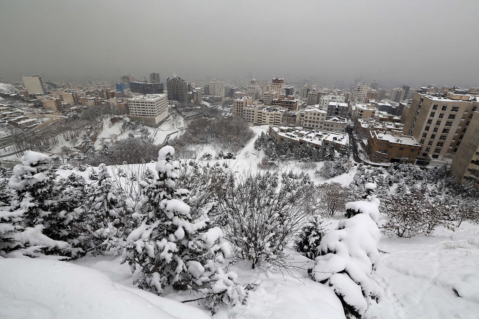 TBW Deadly avalanche kills 9 in Iran as raging blizzard and snow