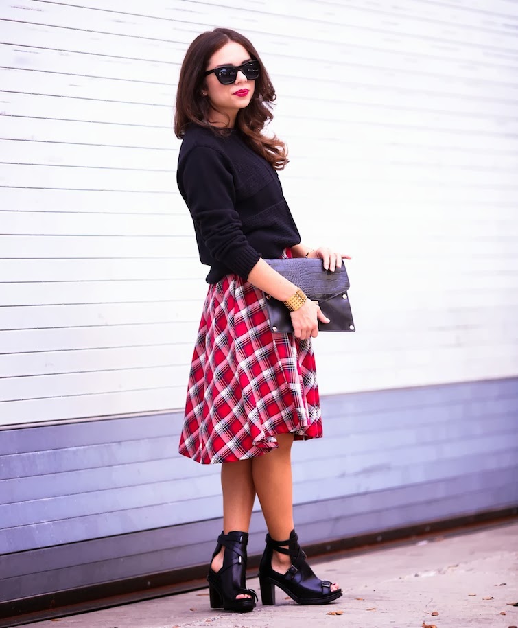 Full skirt + Jumper | Personal style inspiration, Fashion, Outfits