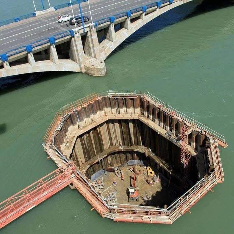 COISAS QUE VOCÊ NUNCA VIU 12 Como são construídos os pilares de uma ponte Curiosidades Nota 10 COISAS QUE VOCÊ NUNCA VIU 12 Como são construídos os pilares de uma ponte Curiosidades Nota 10
