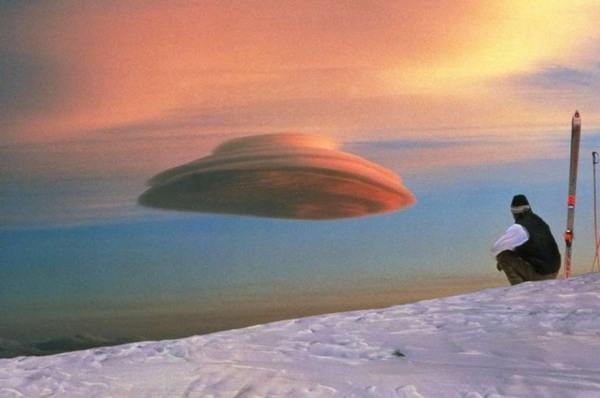 penampakan UFO penampakan UFO
