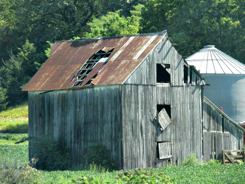 Beauty 4 Ashes Barn Spotting Rock Port, MO