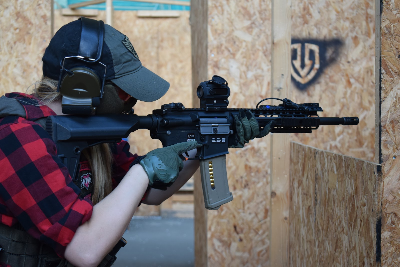 SPECNA ARMS SAC09 CORE FROM GUNFIRE.PL REVIEW! Femme Fatale Airsoft