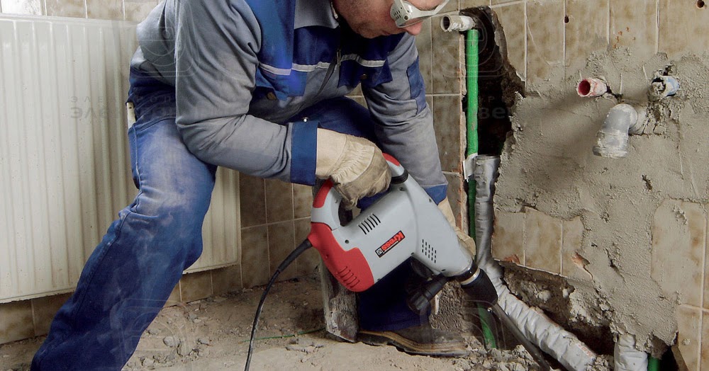 Демонтаж стен и перегородок. Демонтаж стен пвх. Демонтаж перегородок из пвх цена\. Демонтаж кафельной плитки. Демонтаж пазогребневых перегородок.