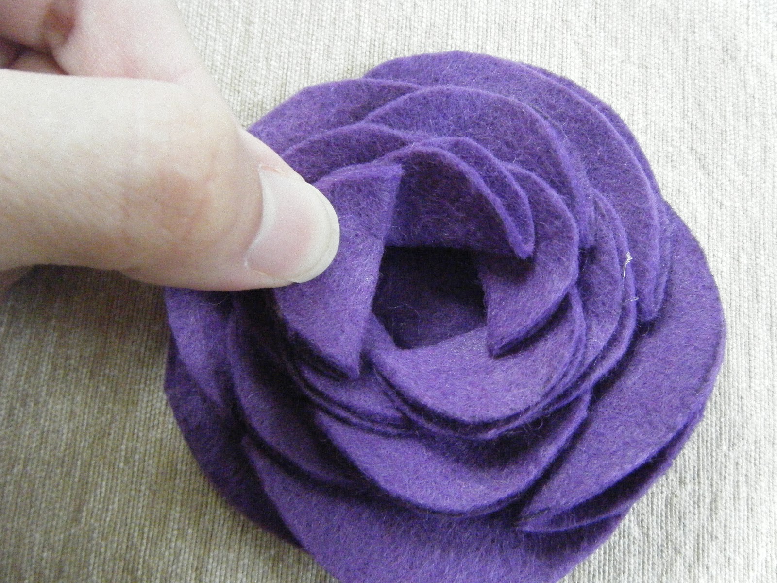 Felt Flower Rose tutorial Melanie Ham