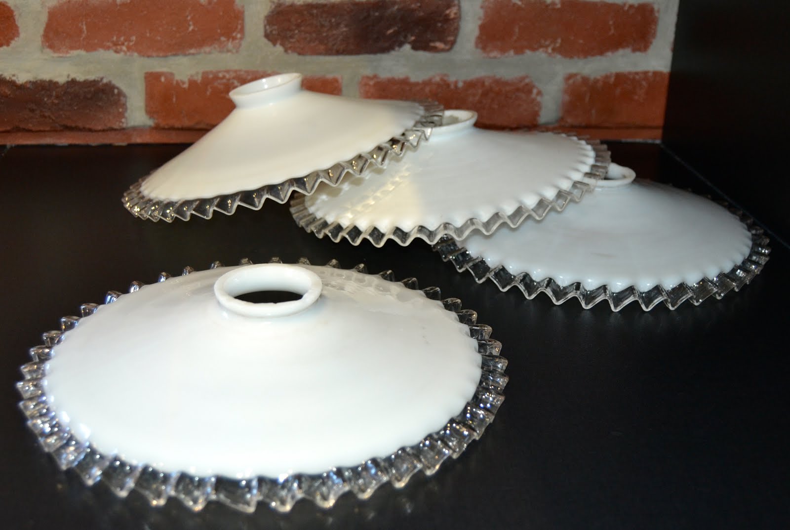 Vintage Lifestyle Concept Store ABAT JOUR , VERRE PLISSÉ