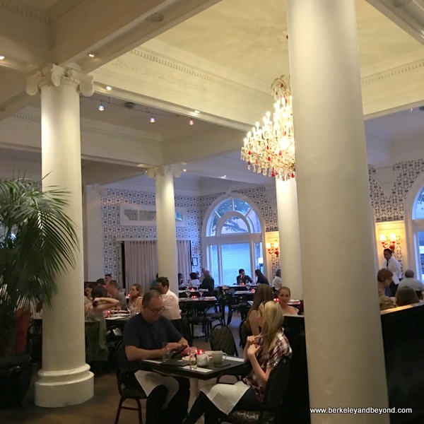 dining room at Hotel Shattuck Plaza in Berkeley, California dining room at Hotel Shattuck Plaza in Berkeley, California