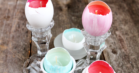 How to Paint Marbled Easter Eggs