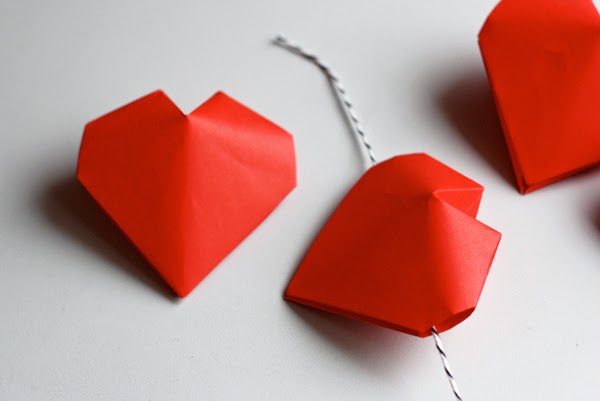 make easy origami heart ~ easy origami instructions for kids crafts