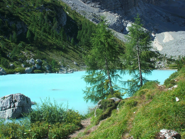 Lago Sorapiss e Rifugio Vandelli - sentiero 215 Sentieri facili in Cadore, trekking facili in Cadore, Passeggiate facili in Cadore