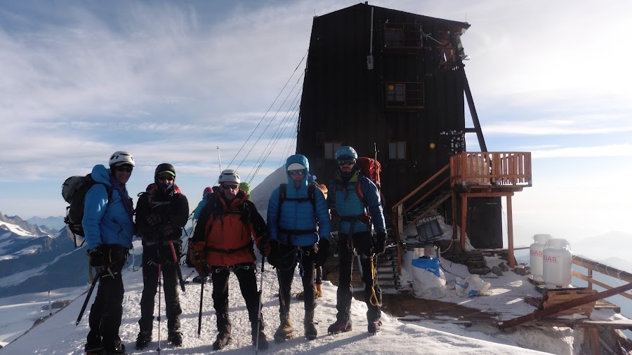 Cabaña-Margarita-Monte-Rosa-Alpes-Italia-Enlacima