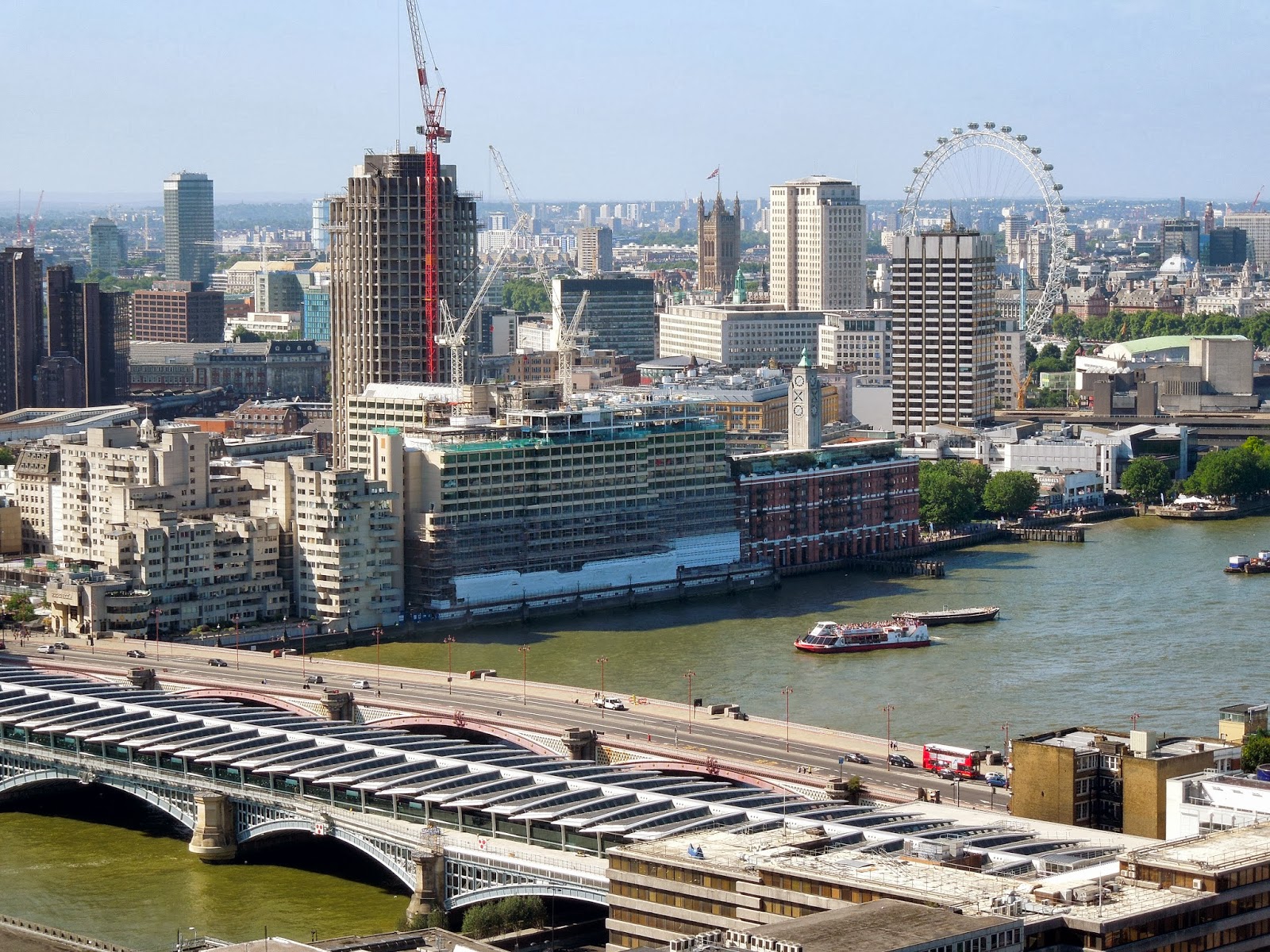 Our European Adventure: "London Bridge is Falling Down, Falling Down