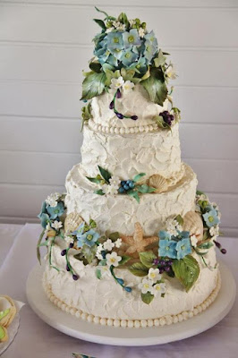 full_9046_107225_BeachWeddingCake_1.jpg