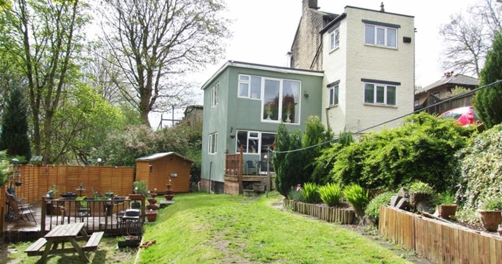 This Is Halifax Property This Is Halifax Property 4 bed detached