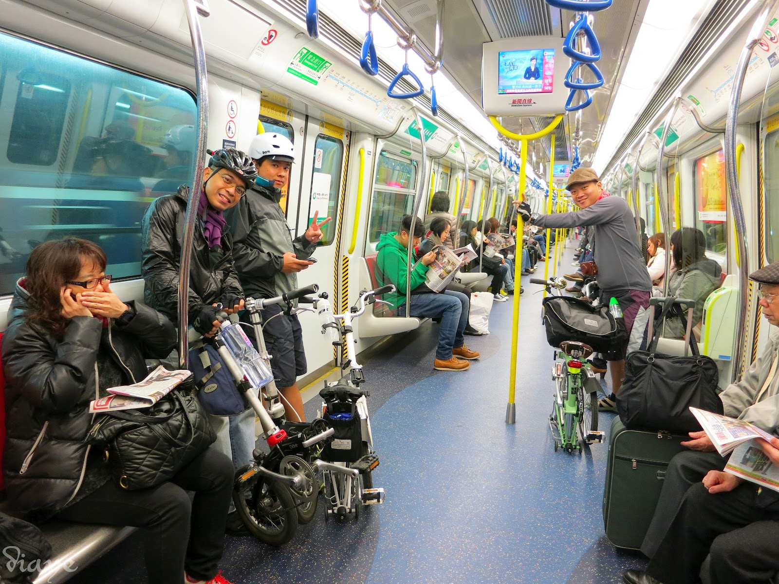 Riding a folding bike around Manila Mini Bike Tour of Hong Kong 2 (Tai