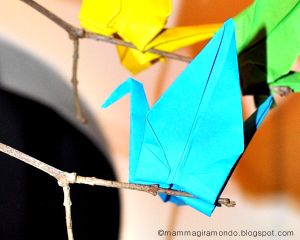 Carta origami flexahedron