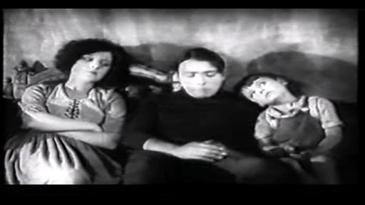 vlcsnap 6143125 - The salvation hunters-1925-vhsrip-subtitulos español exclusivos de Tve (1link-mega)