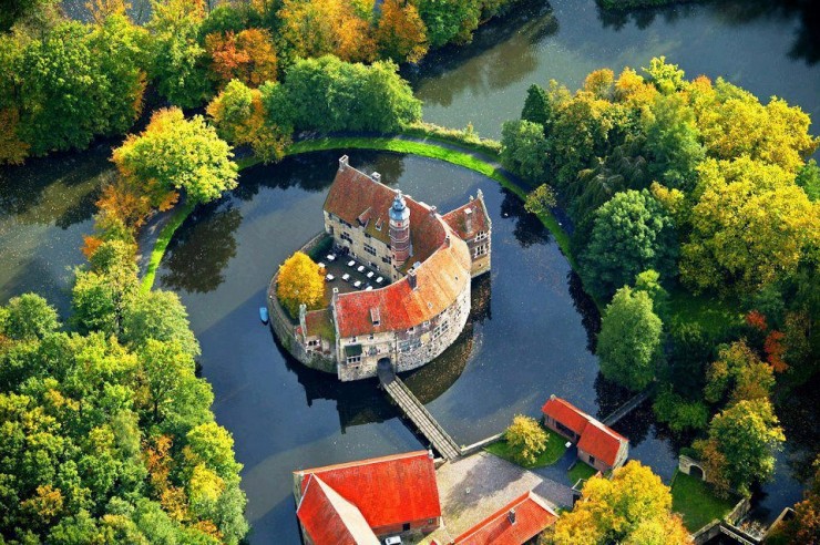 Top 10 Wonderful German Castles - Vischering Castle