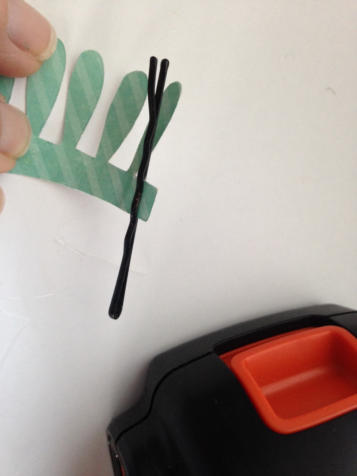 How to Roll Paper Flowers with a Drill Tutorial! (Silhouette Tutorial