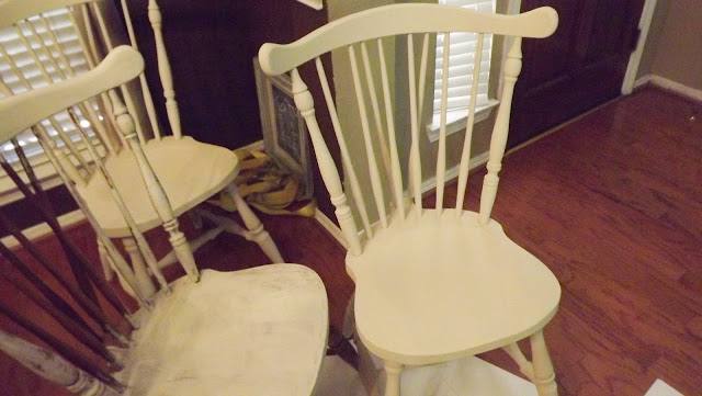 Distressed Kitchen Table White Distressed Kitchen Table White