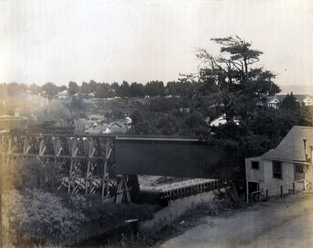 Santa Cruz Trains Bridges Soquel Creek