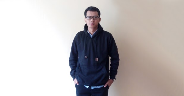 Orang Indonesia Senang Tertawa (di Atas Penderitaan Orang