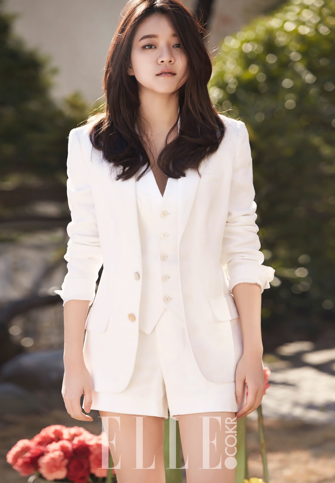 Go Ah Sung "ELLE" April 2016 MY KPOP GALLERY