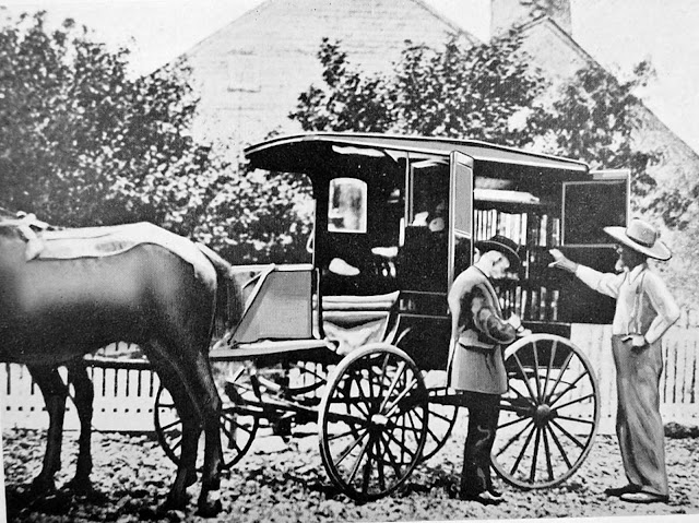 An early bookmobile horse and cart in Washington D.C.
