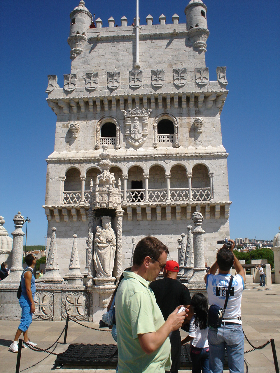 Interior da torre de Belem 7 maravilhas de Portugal