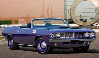 1971 Plymouth 426 HEMI Cuda Convertible Review 1971 Plymouth 426 HEMI Cuda Convertible Violet Paint Front Right Picture