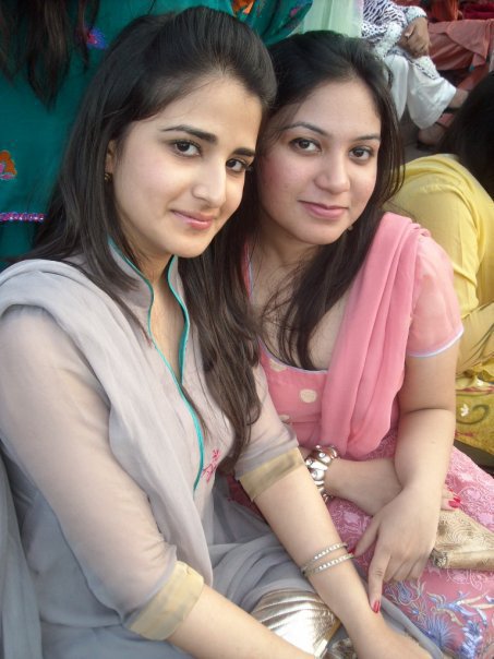 Funmaza Com Wedding Pakistani Girls Wallpapers Blogging Tips