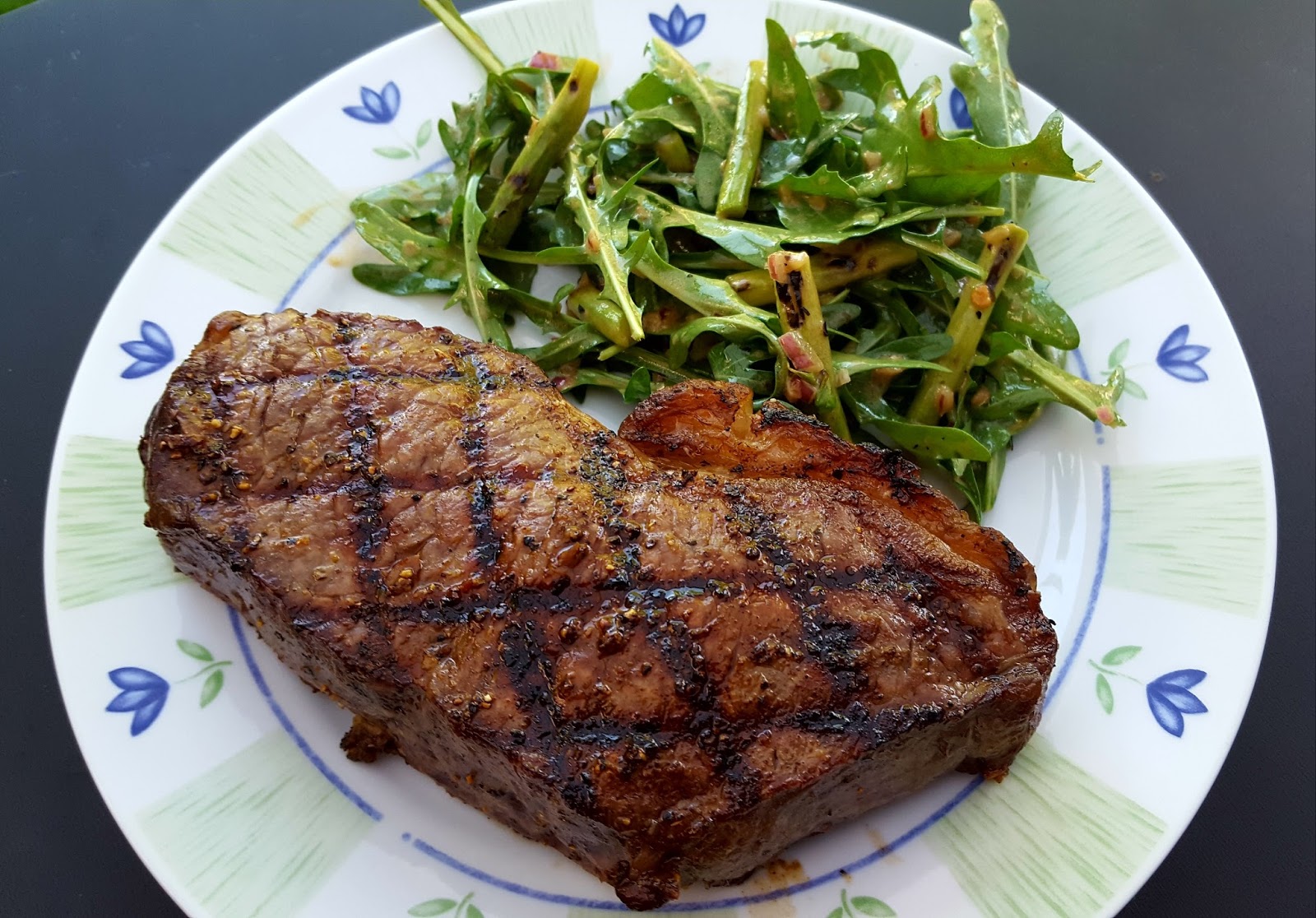 Rumpsteak mit Spargel-Rucola Salat – BBQ Kantine