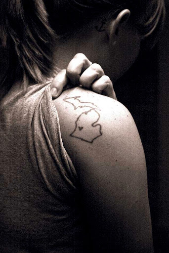 Este doce ombro tatuagem