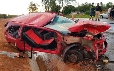 CRIANÇA E IDOSA MORREM EM GRAVE ACIDENTE, QUANDO SEGUIRAM PARA VÁRZEA DO POÇO CRIANÇA E IDOSA MORREM EM GRAVE ACIDENTE, QUANDO SEGUIRAM PARA VÁRZEA DO POÇO